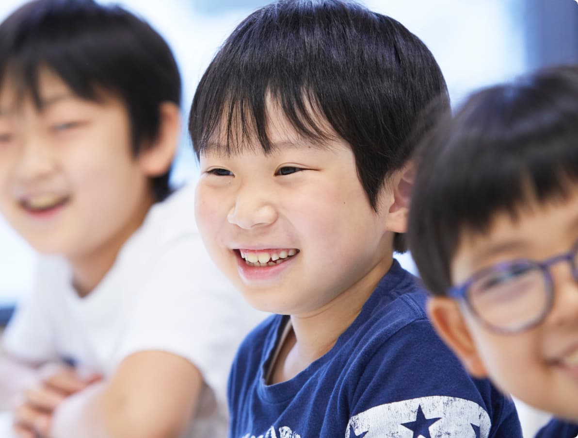 旧公式サイトで紹介されたオンラインの学習風景
